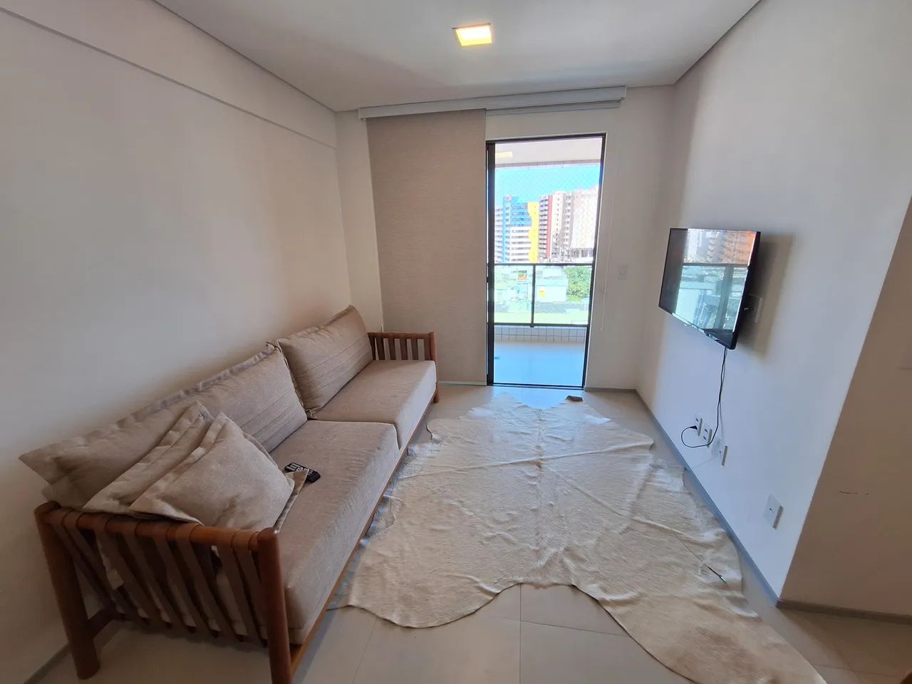 Aluga-se Apto com 03 quartos, Mobiliado, Vista MAR, entre a Pajuçara e Ponta Verde. - Foto 5