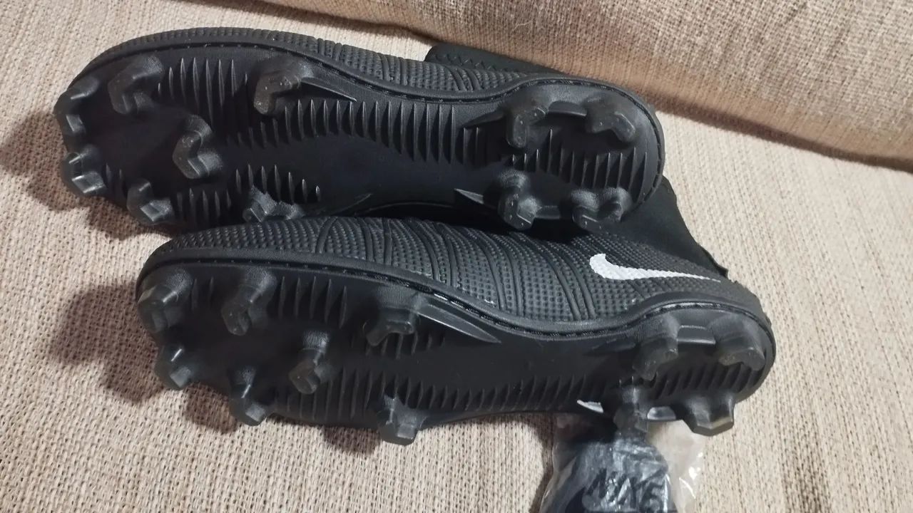 Chuteira pra Campo de Grama Nike Mercurial Praticamente Nova (Tamanho 41)R$:150 Reais - Foto 5