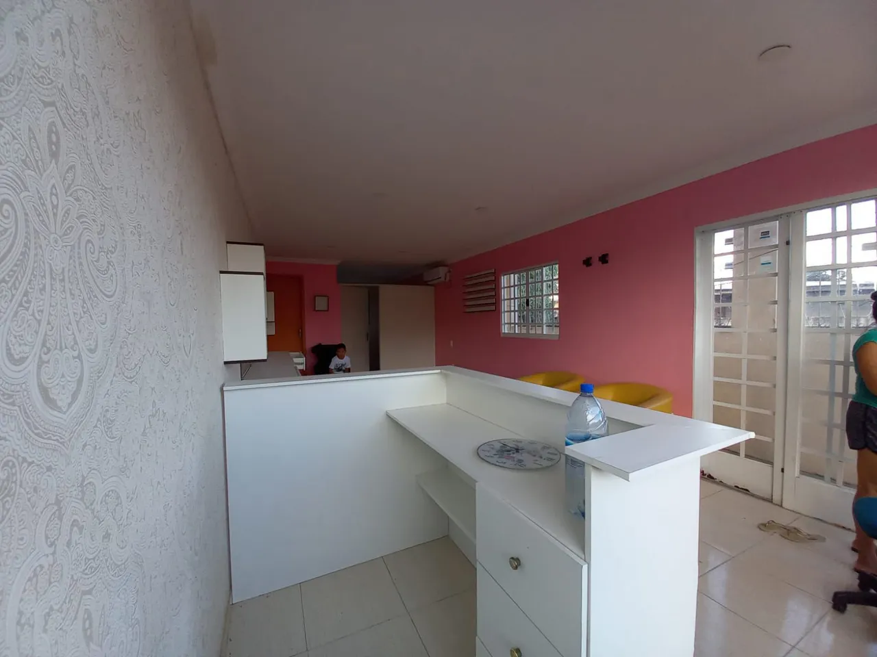 Alugo ponto comercial no Jorge Teixeira 3