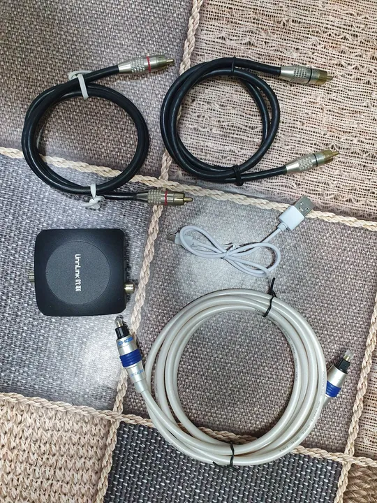 Conversor e divisor audio digital coaxial/optico home theater