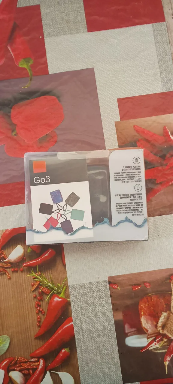 Caixa de Som JBL Go 3 - À Prova D'água