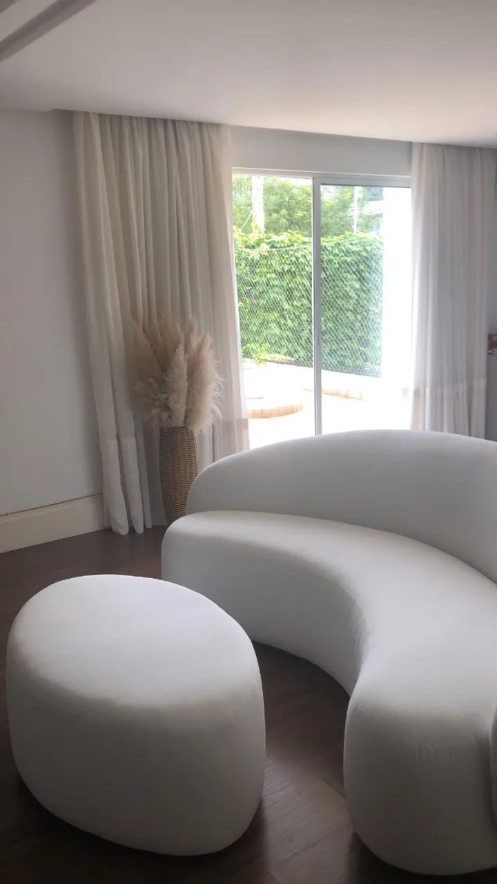 Sofá Mendoza + Puff64739715527171121