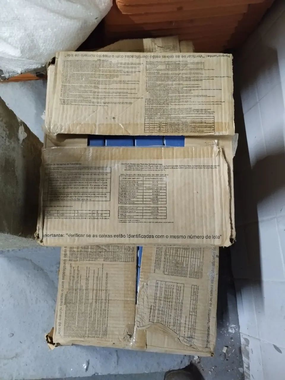 Pastilhas azul piscina Atlas. Caixa nova. - Foto 6