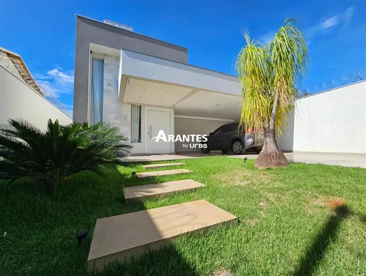 Casa com 210m² 3 quartos à venda no Jardim Inconfidência - Foto 2