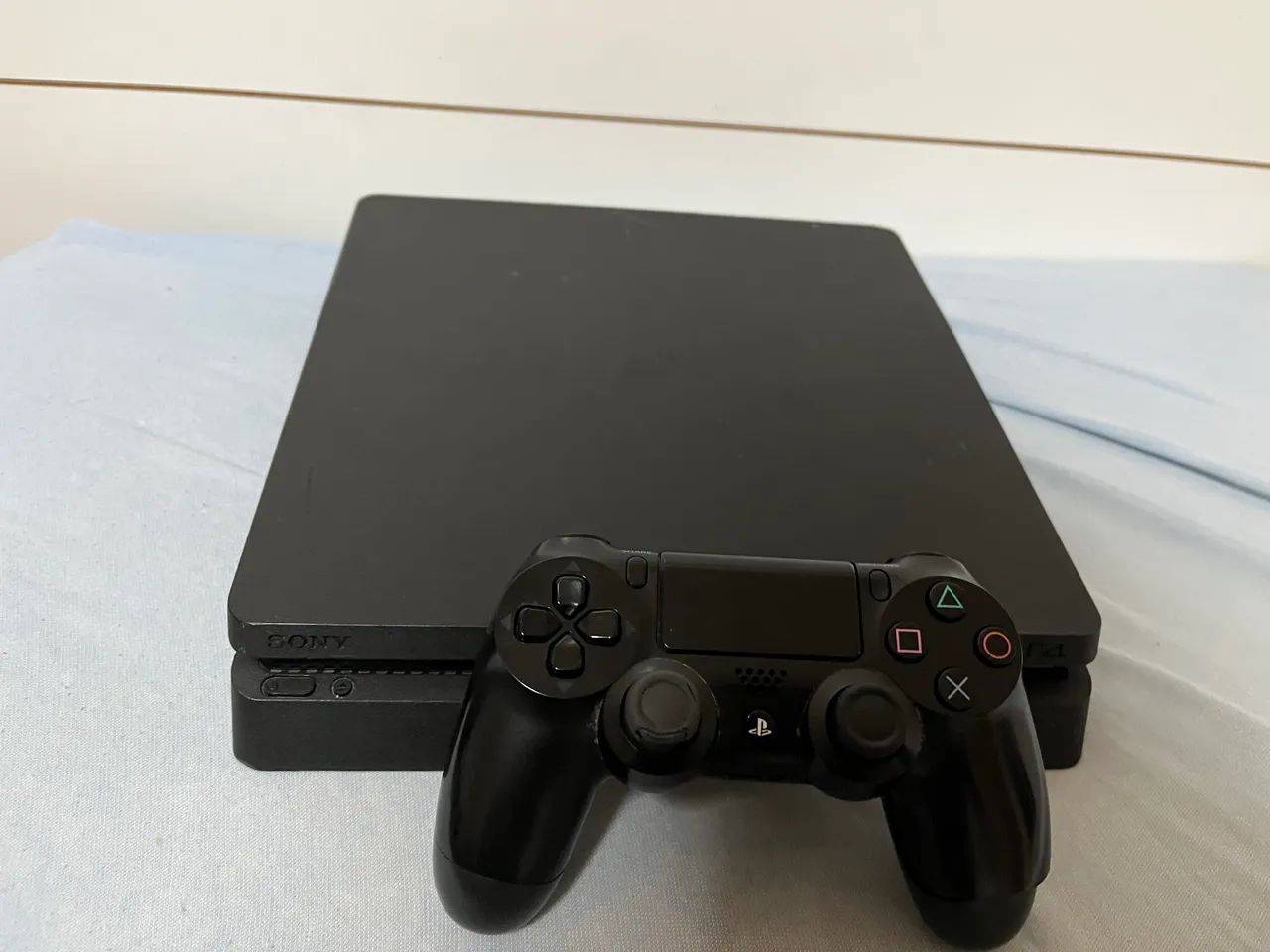 Ps4 possivelmente desbloqueavel + controle (defeito)64313241152514120