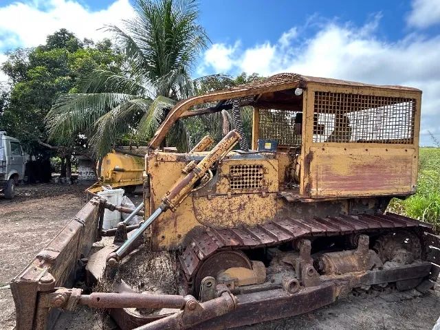 Trator de Esteira KOMATSU D60