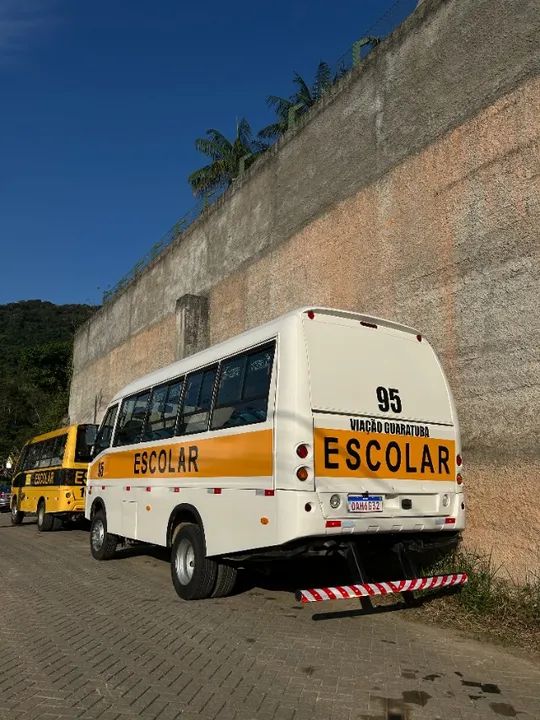 Ônibus Escolar - Foto 4
