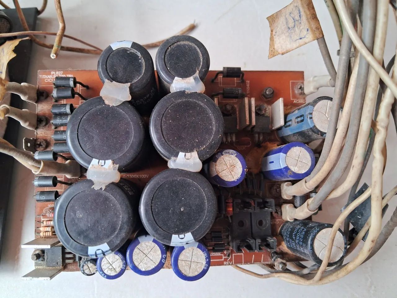 Fonte caixa ativa 700w - Foto 2