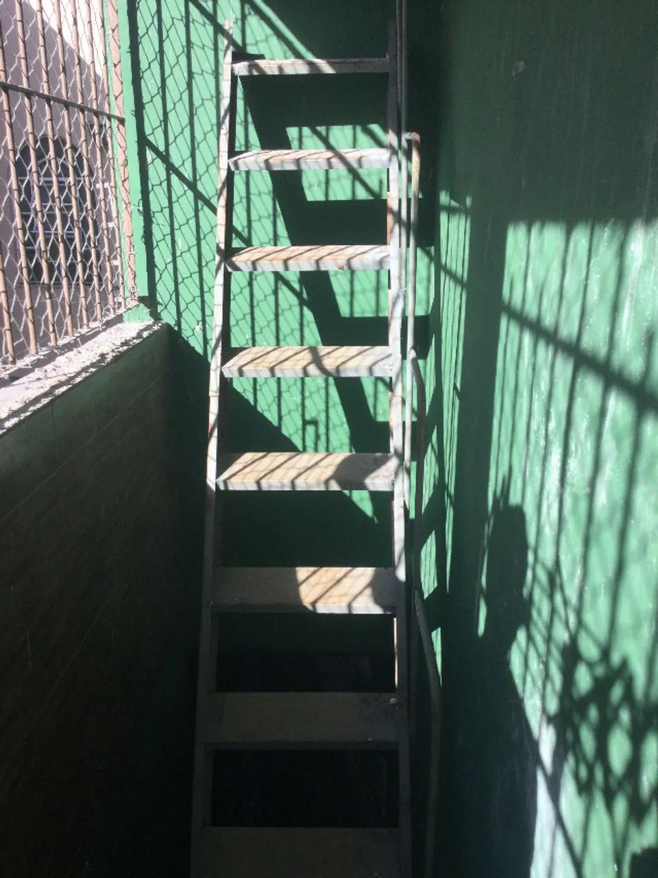 escada reta de ferro para laje 3m 50cm