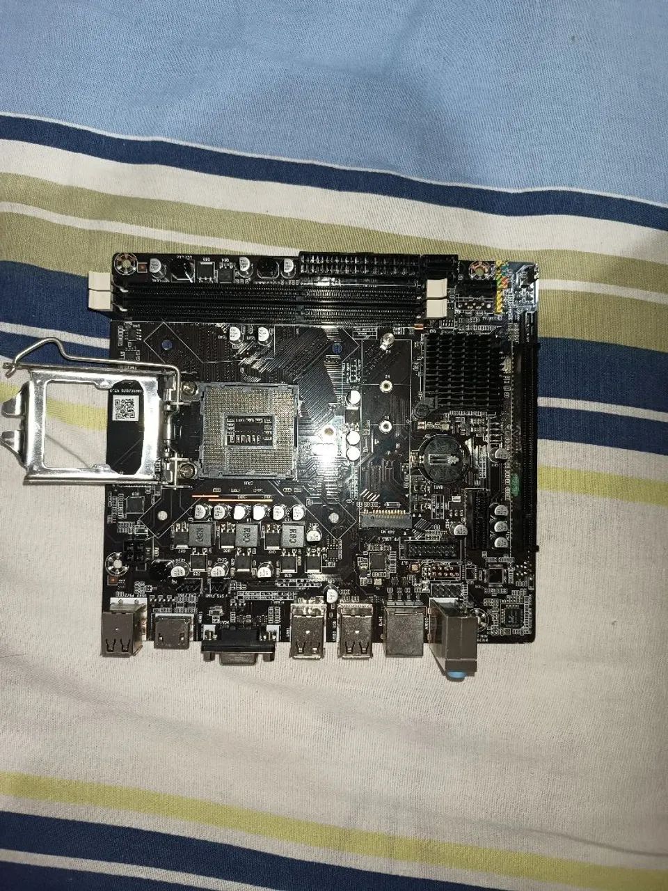 Placa mãe H61 MACHINIST