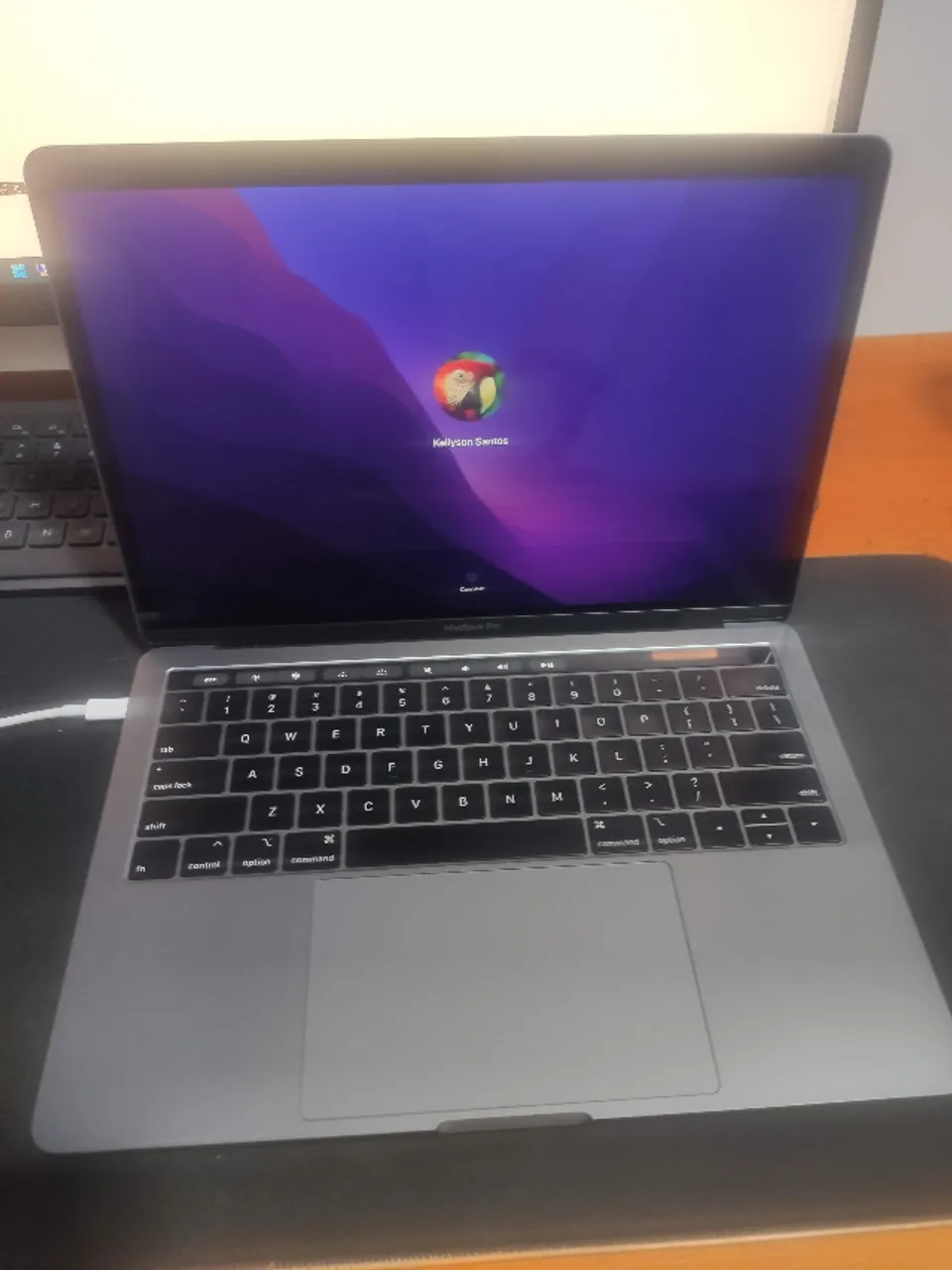 Macbook Pro 13" 2019 - i5