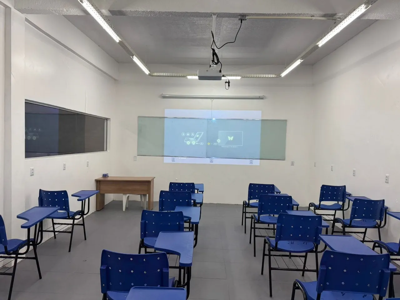 Aluga-se Sala de Treinamento 