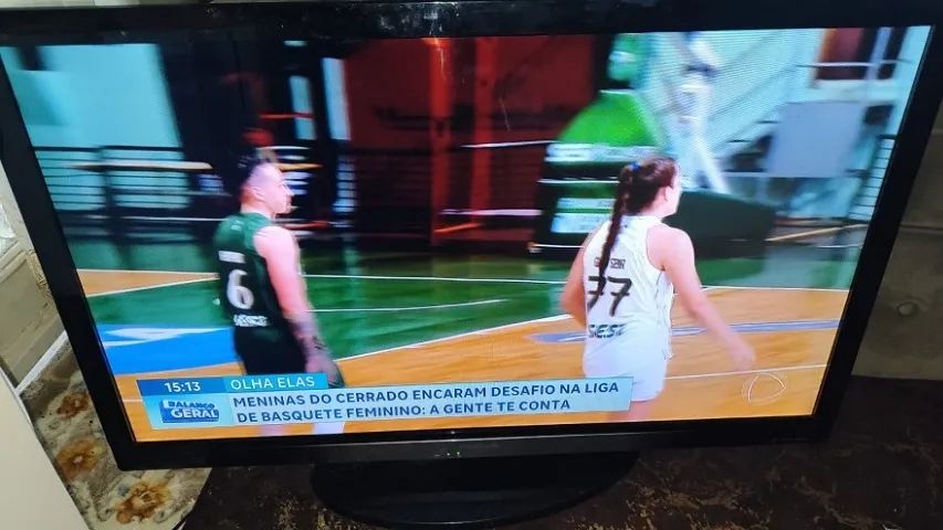 TV Panasonic de 42 polegadas LCD LED - Foto 3