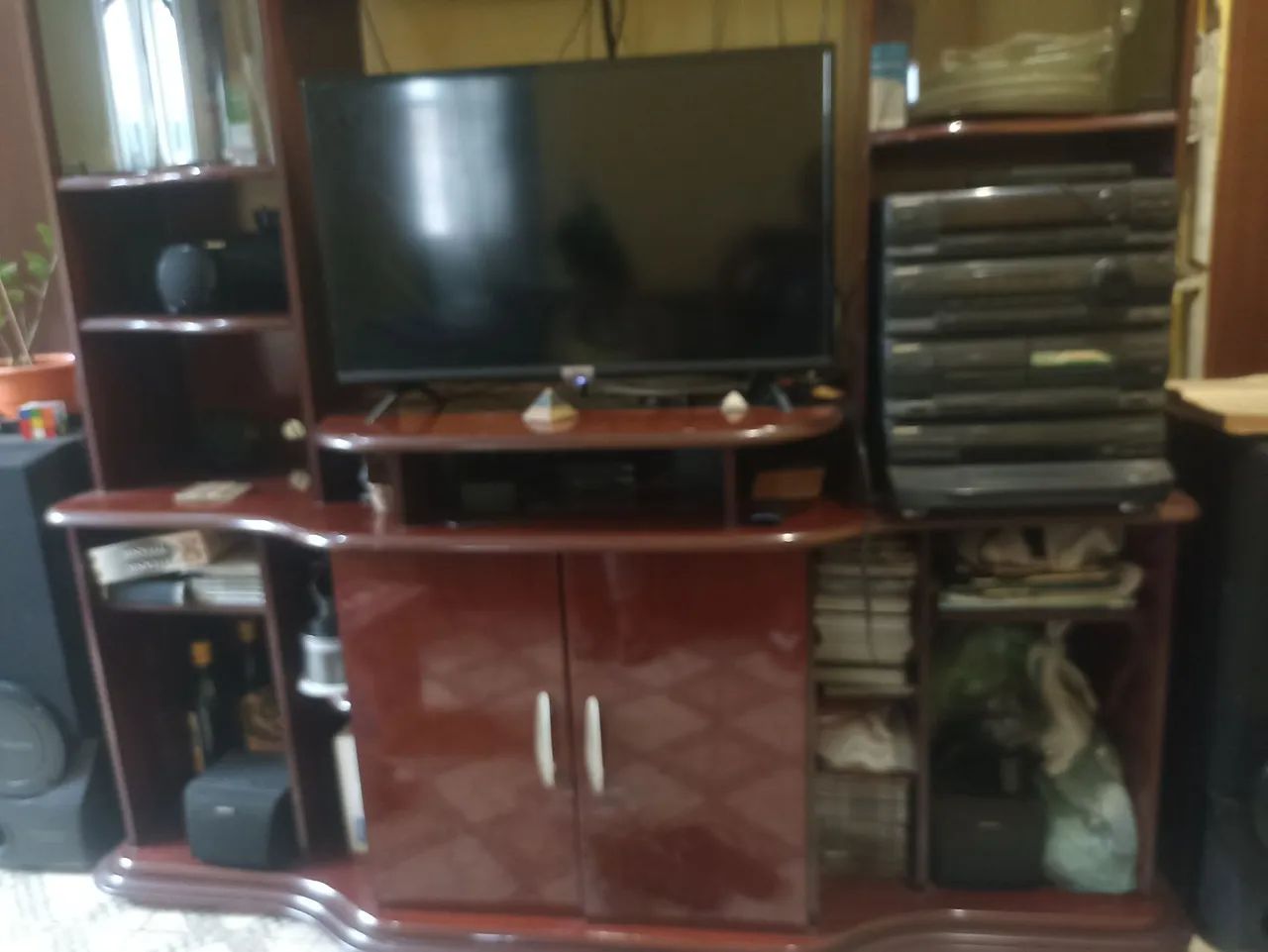 Estante grande para sala. - Foto 5