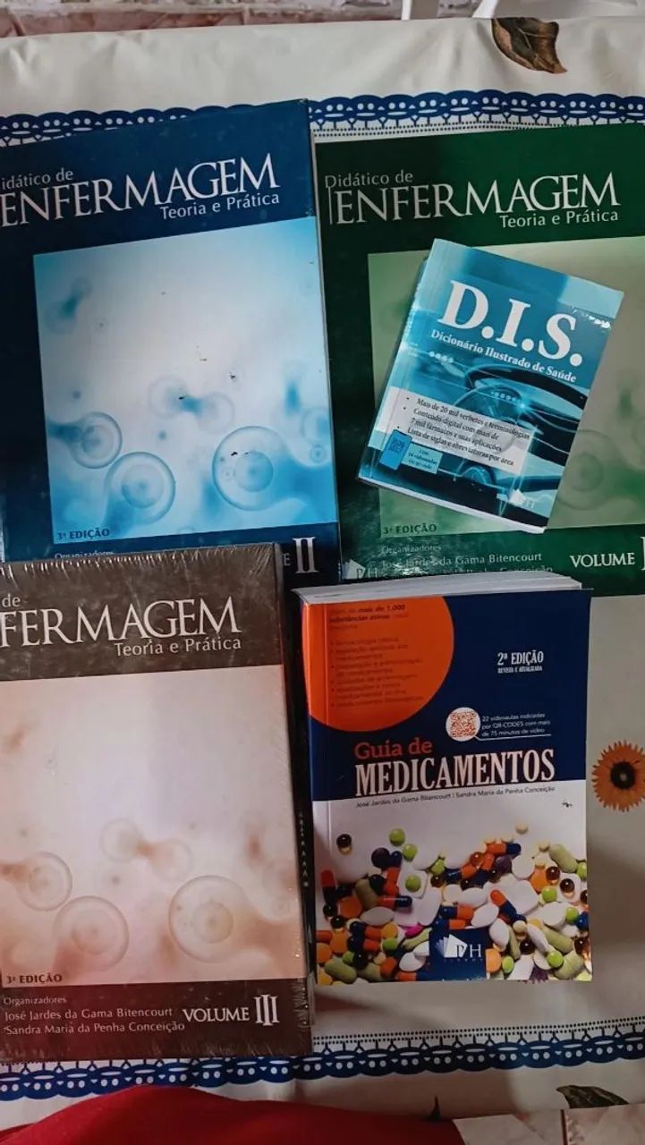 Livros de enfermagem - Teoria e Prática 