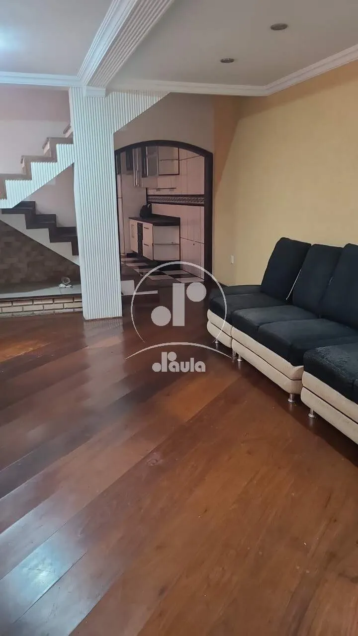 Sobrado para locação com 350m², 3 dormitórios, 2 banheiros, 3 vagas, na Vila Eldizia, Sant