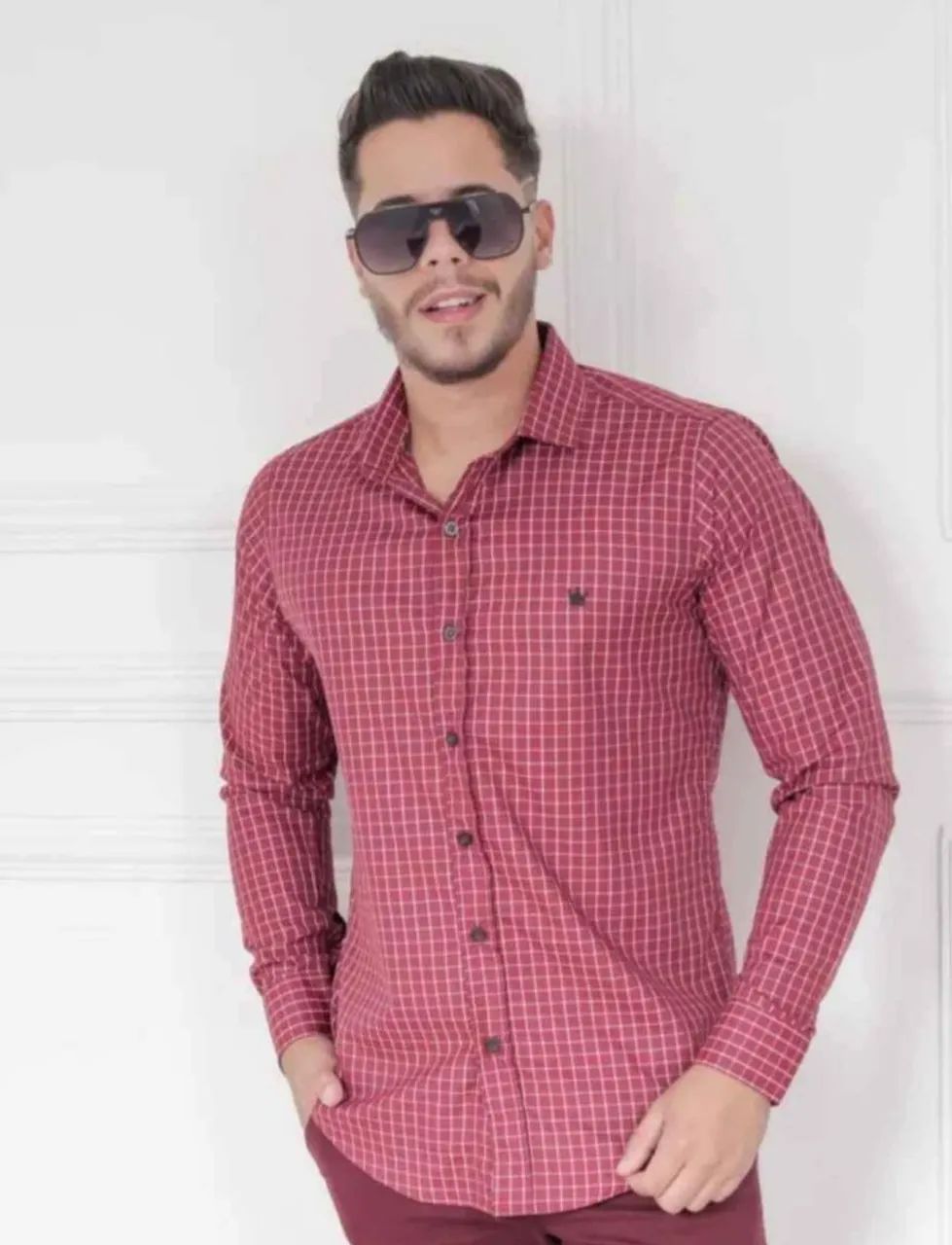Camisa Slim + Calça Jogger Preta ( tamanho G ) - Foto 3