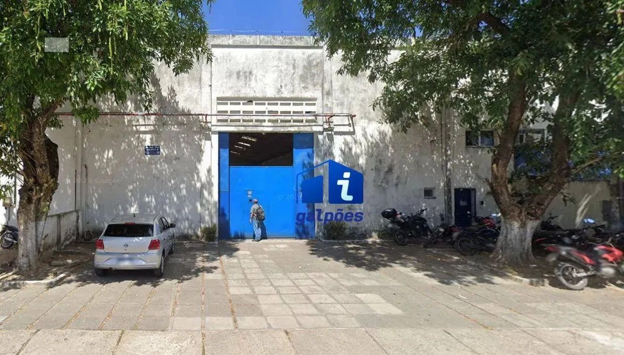 Galpão com 690 m² em Imbiribeira, Recife - PE