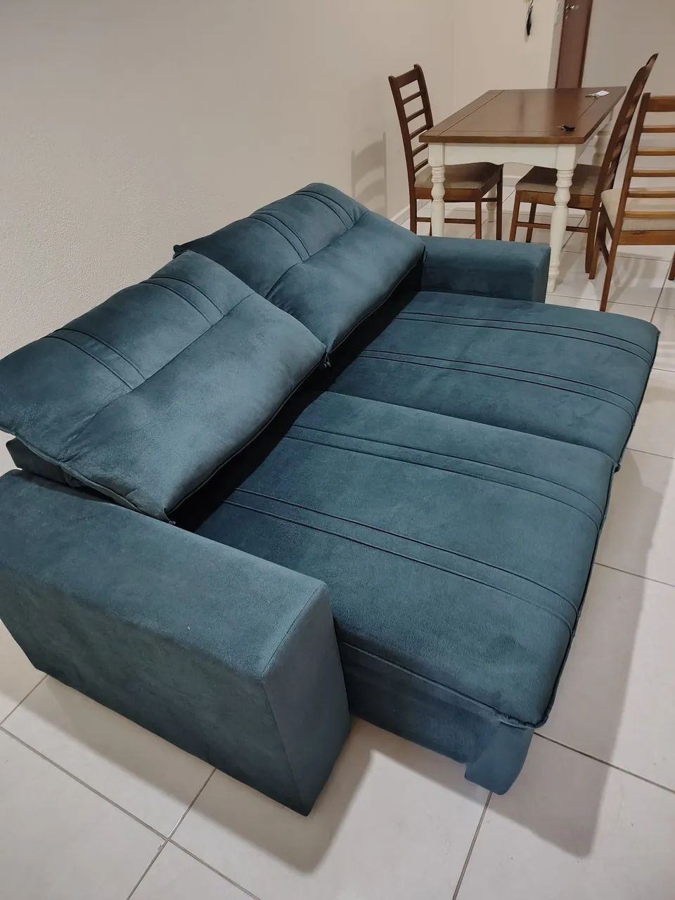 Sofá retrátil NOVÍSSIMO 