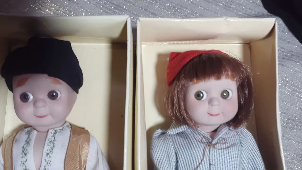 Boneca de porcelana vintage - Foto 4