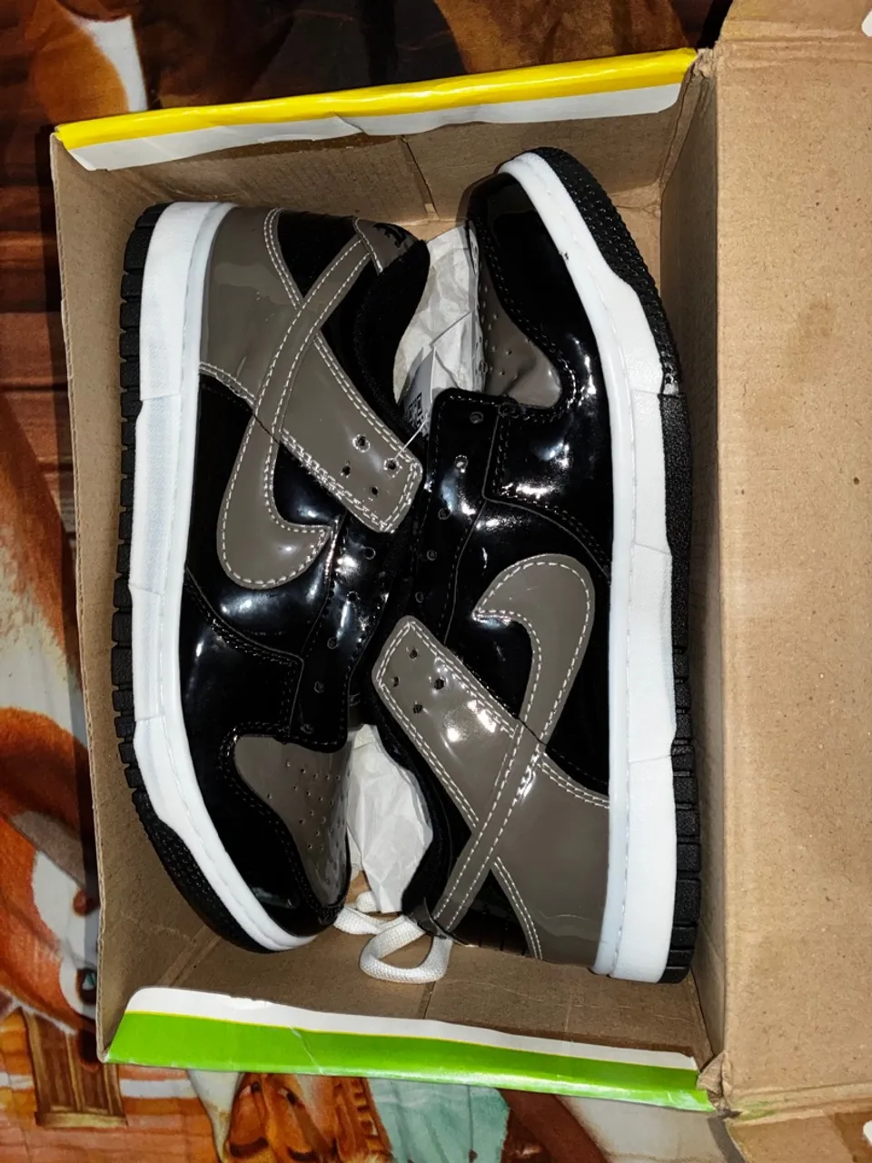Nike Dunk Low Preto e Cinza - Novo