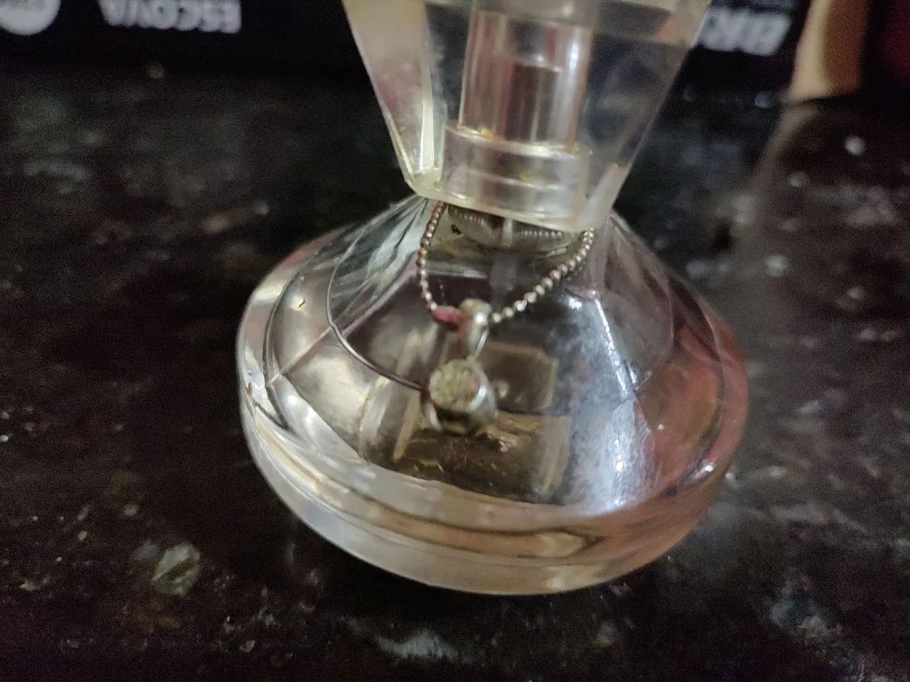 Perfume feminino em frasco de cristal luminária 