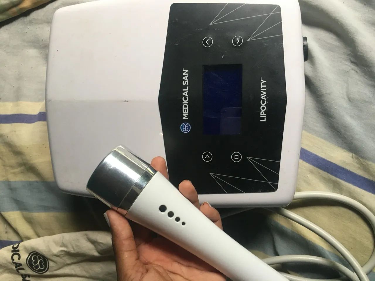 Aparelho de Cavitação LipoCavity 