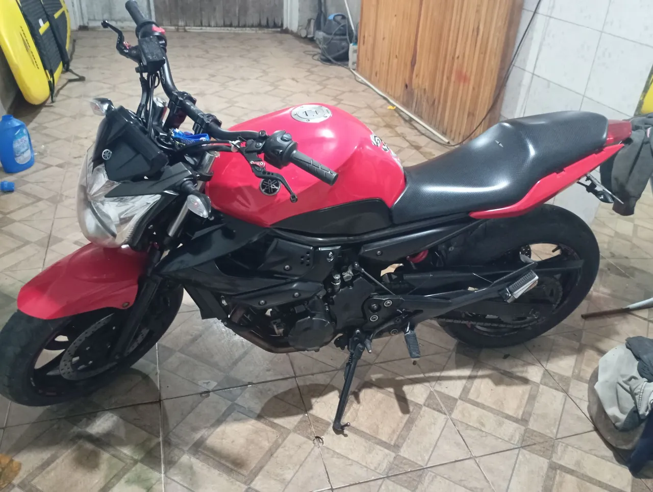 Xj6