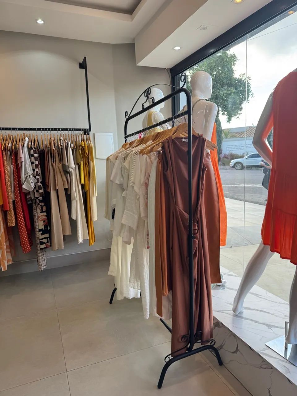 Paseo Itaigara Roupa Feminina Loja Vendo Loja De Roupa Feminina - Main Image