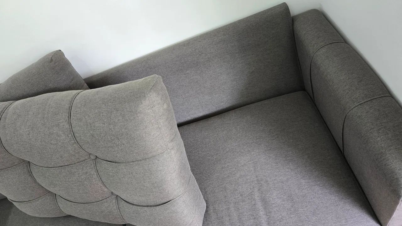 Sofá tradicional 3 lugares64728843753218123