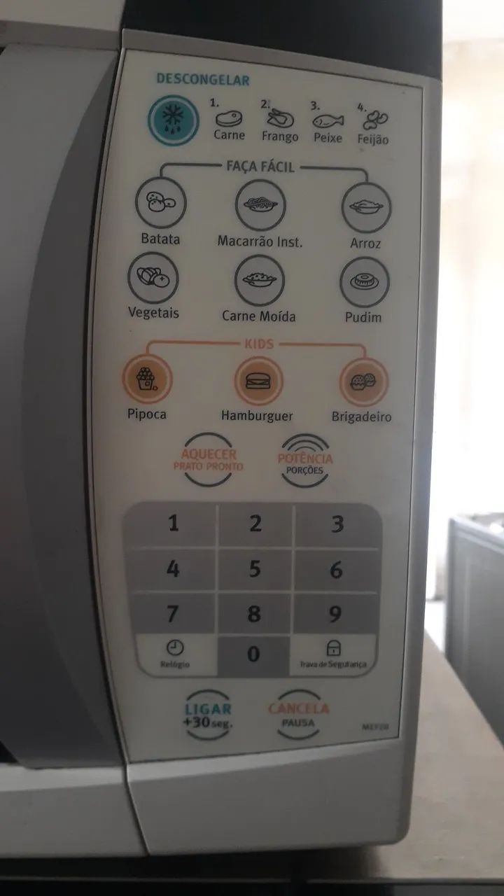 Microondas Eletrolux 18L - Foto 4