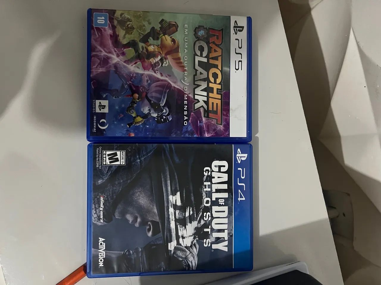 Jogos PS4 - Ratchet & Clank e Call of Duty: Ghosts