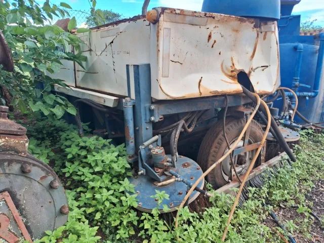 Vassoura mecânica DM modelo VCR 1600 - Foto 4