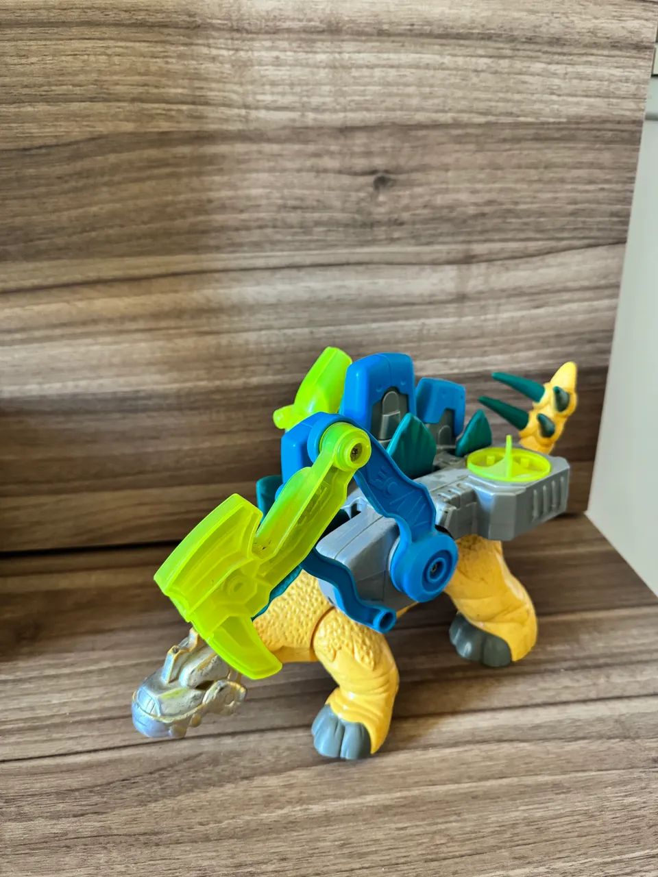 Fisher-Price Imaginext Stegosaurus Dinosaur com Ação de Escavação  - Foto 3