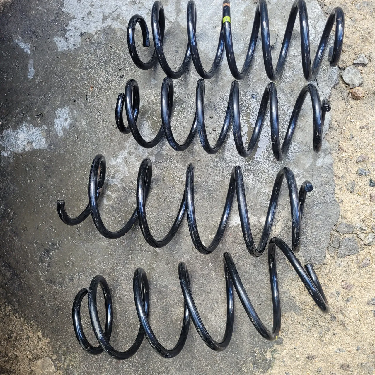 Molas de suspensão automotiva
