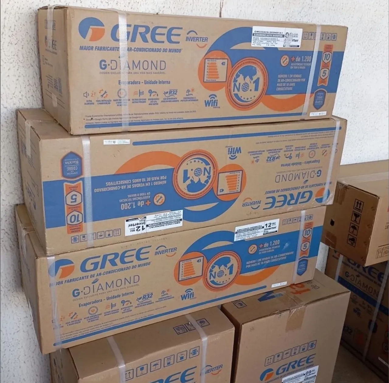 Ar-condicionado Gree Split Hi Wall - Wi-fi Inverter 9000Btus - Novo Lacrado