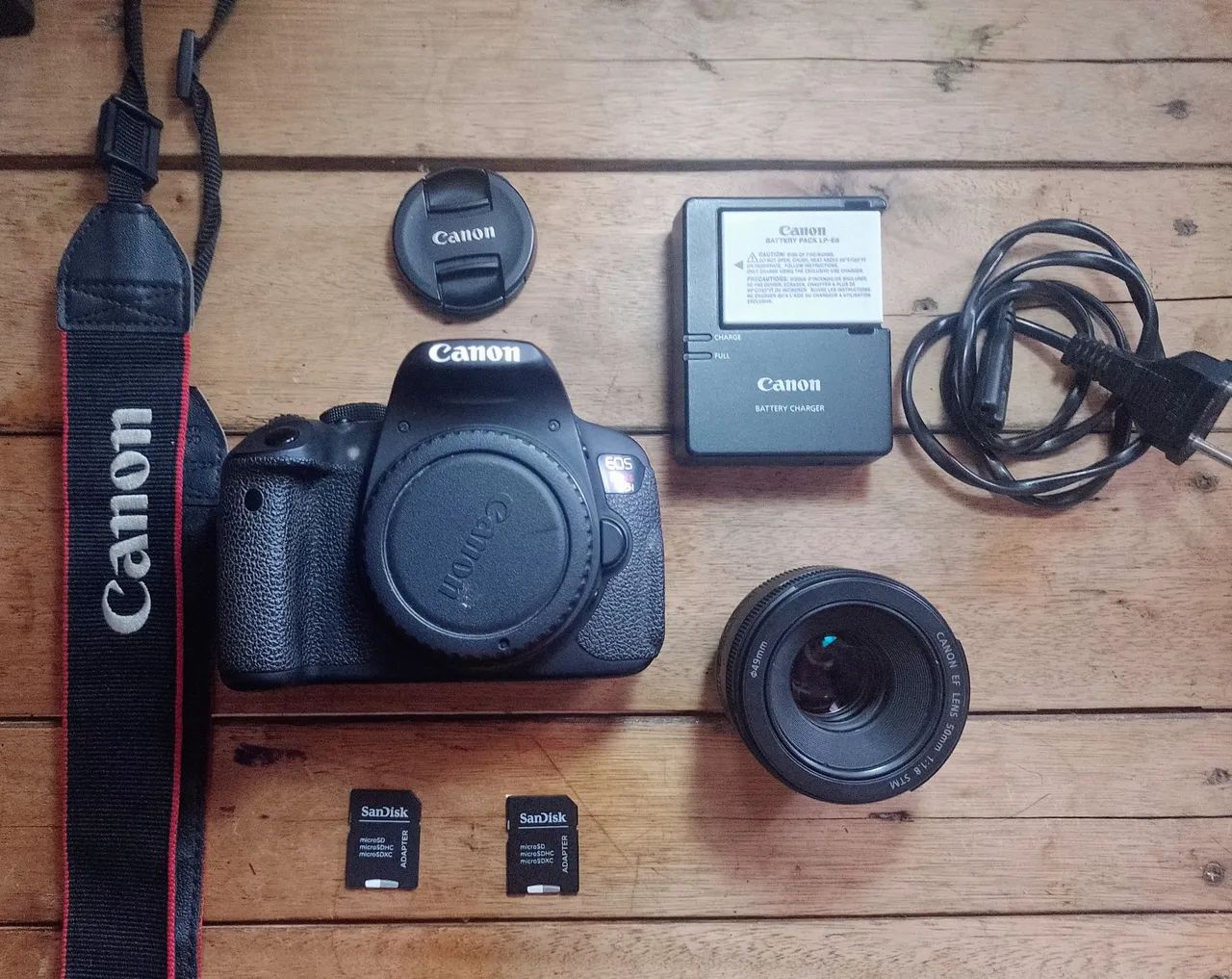 Câmera profissional Canon em perfeito estado. Foto e vídeo + Lente 50mm
