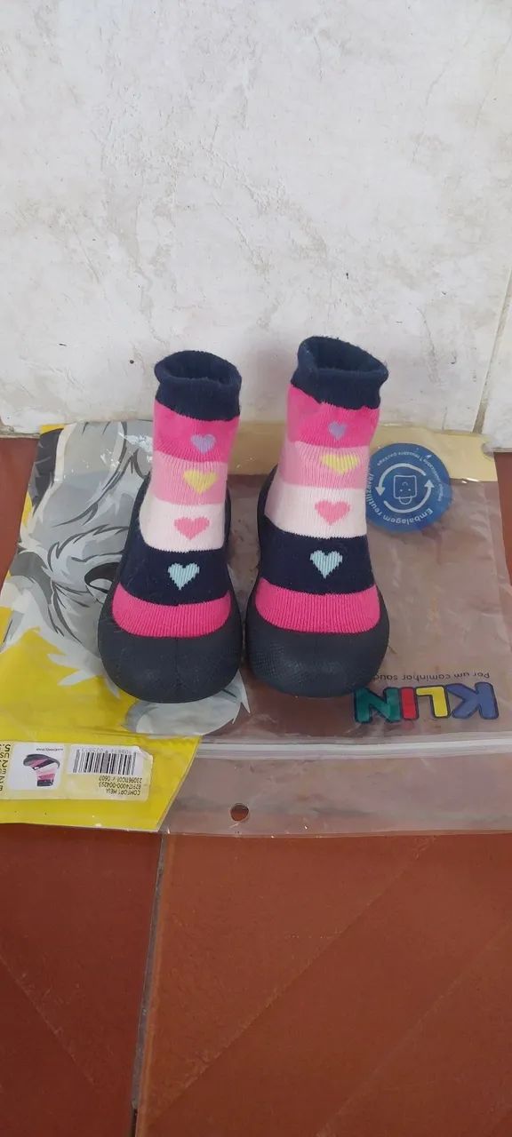 Sapatilha Klin com design de coração