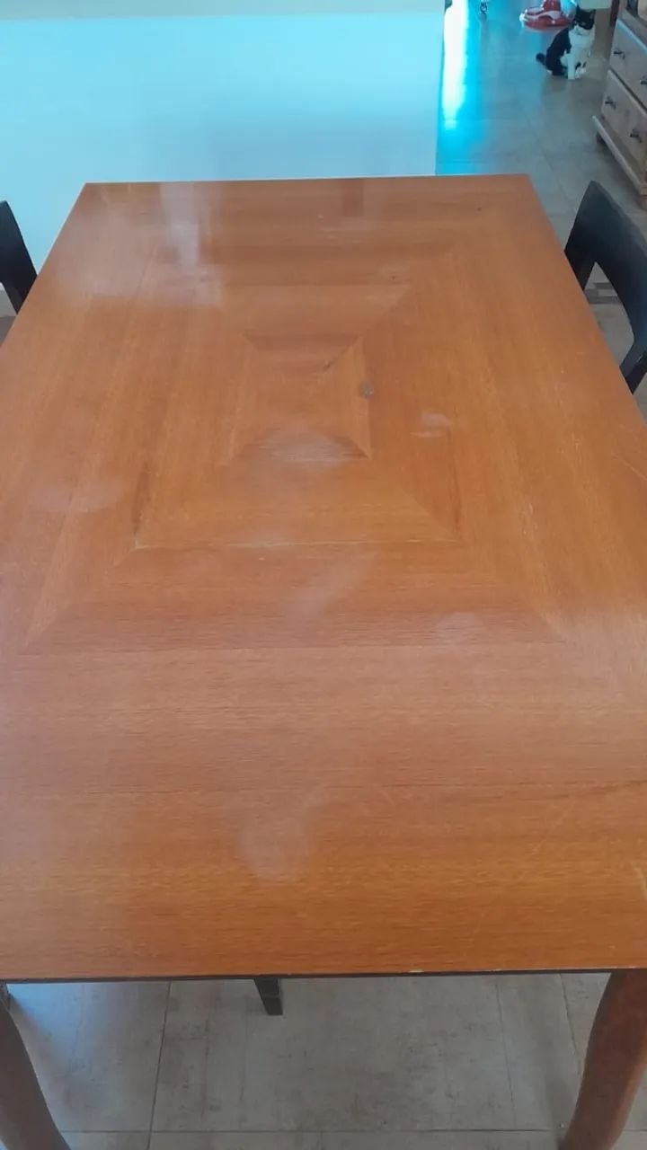 Mesa de jantar Fernando Jaeger com 04 cadeiras - Foto 4