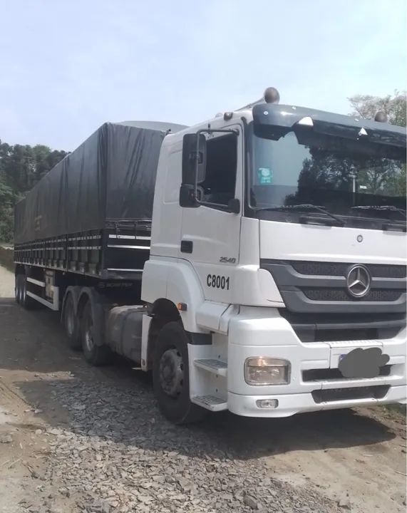 Carreta com pneus 2017/18 - Foto 2