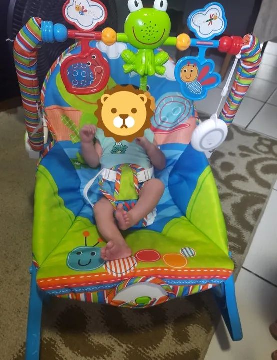 Cadeira de descanso Balança e Vibra