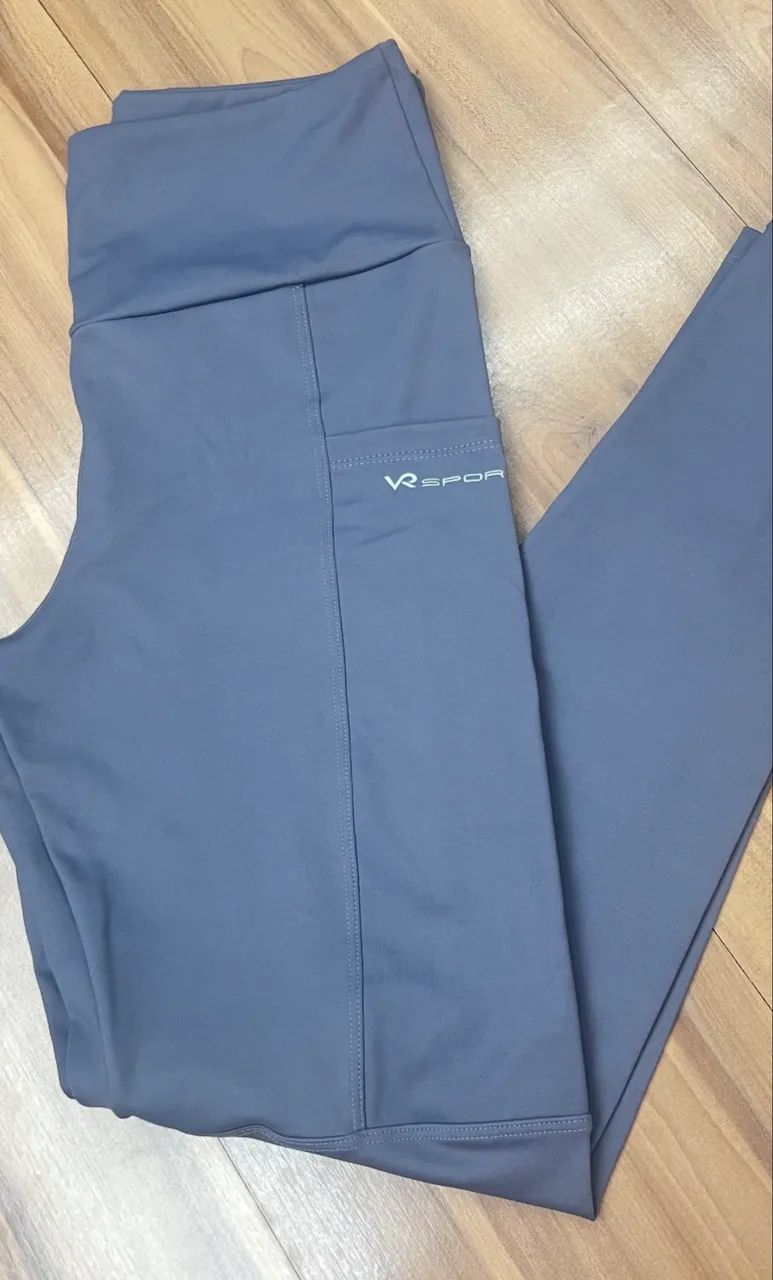 Calça Legging com Bolso e Zero Transparência Poliamida - TAM M - cinza - Foto 3