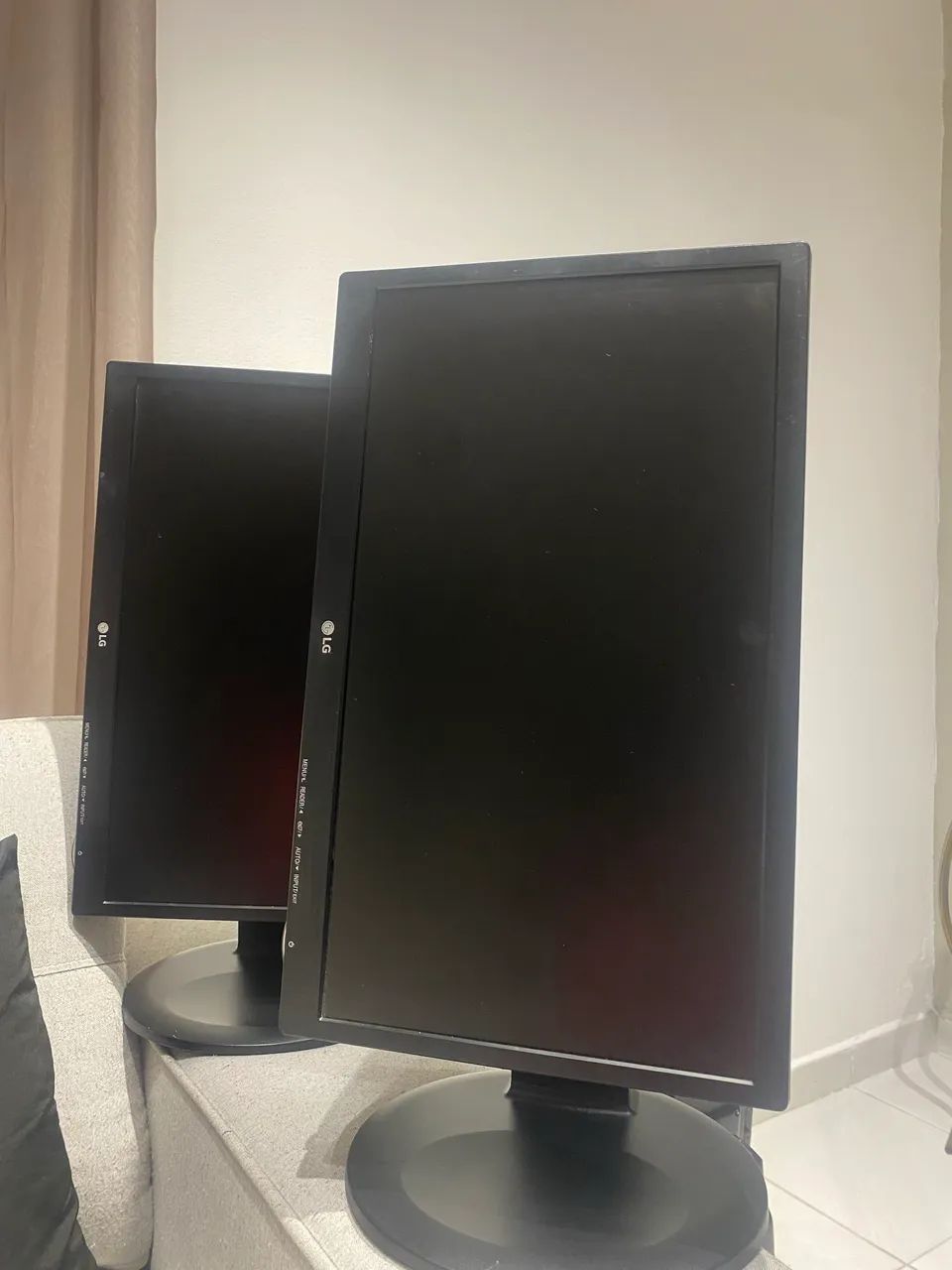 Monitor LG de 20 polegadas  - Foto 4