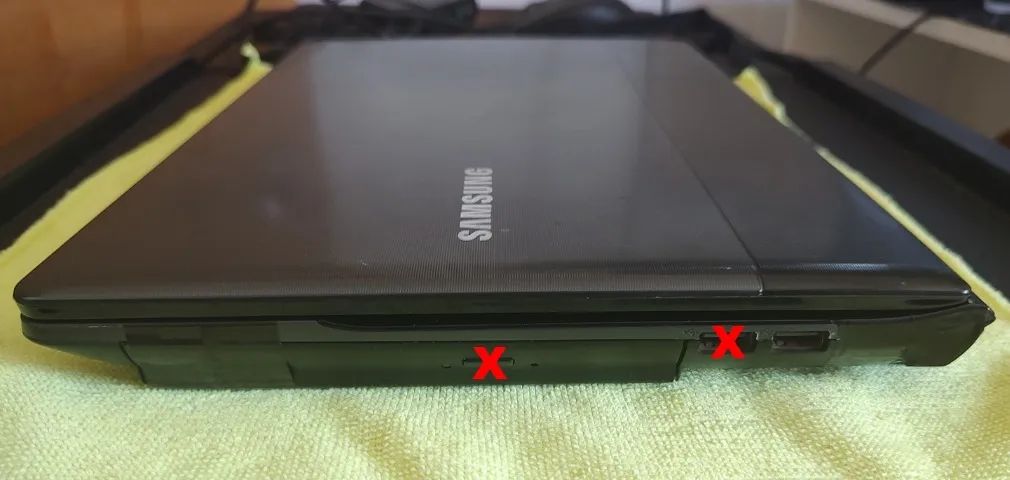 Notebook Samsung NP300E4A-AD2BR (COM FALHAS, MAS FUNCIONANDO) - Foto 2