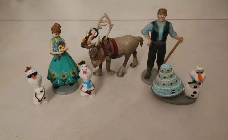 Miniaturas bonecos da frozen