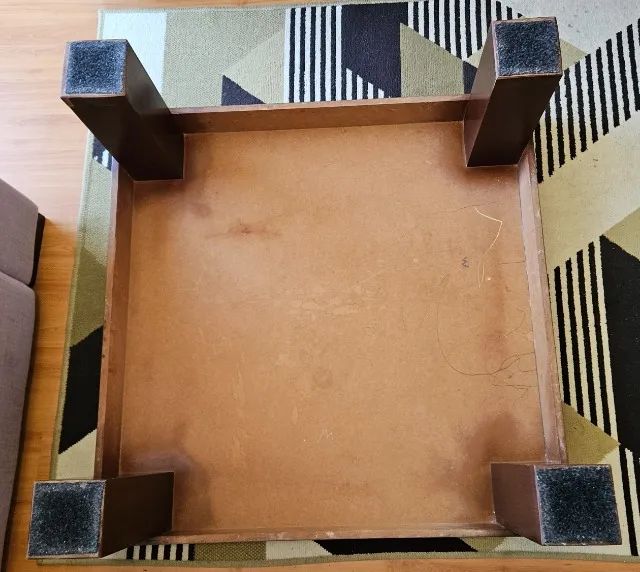 Mesa de centro em madeira maciça com acabamento em mdf - Foto 5
