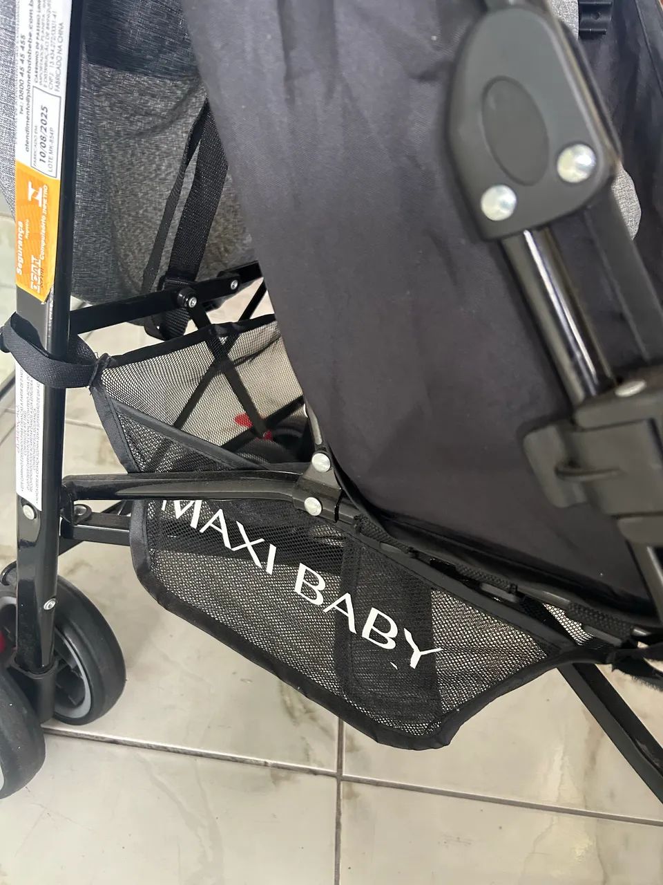 Carrinho de bebê - dobrável  - Foto 2