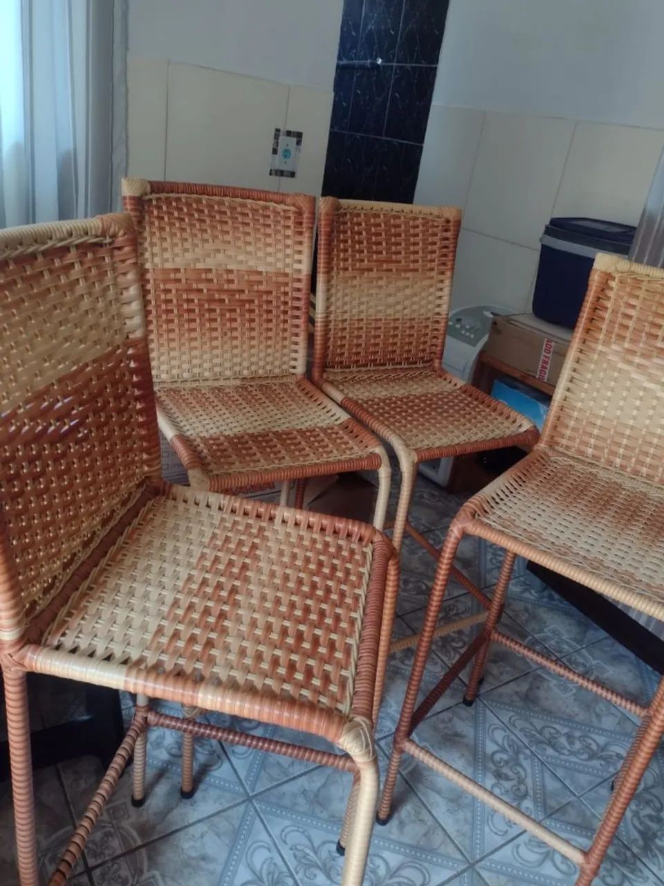  4 Banquetas semi novas