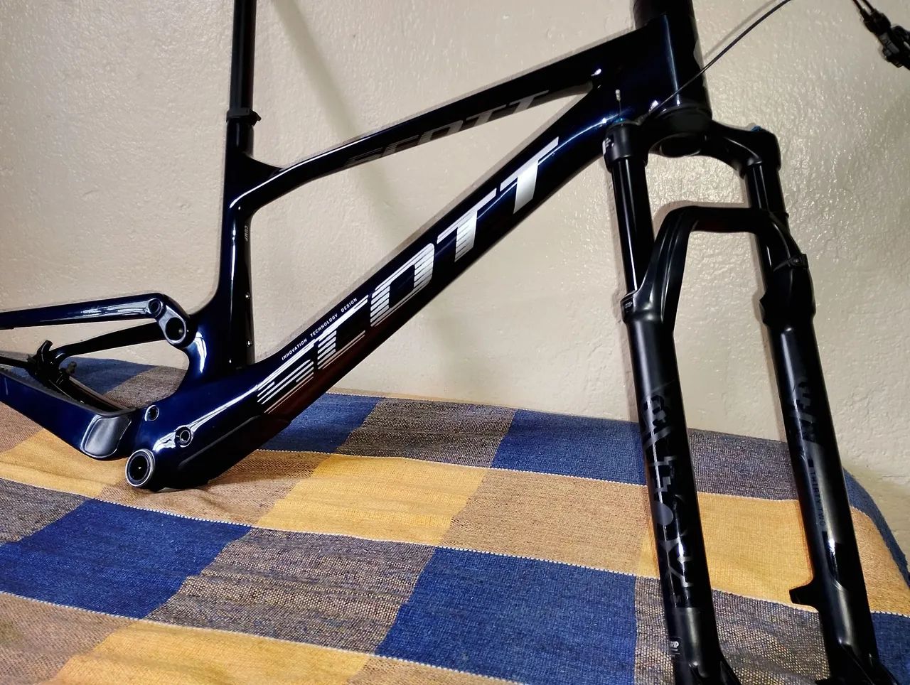 Scott spark/suspensão fox(quadro 19")2022