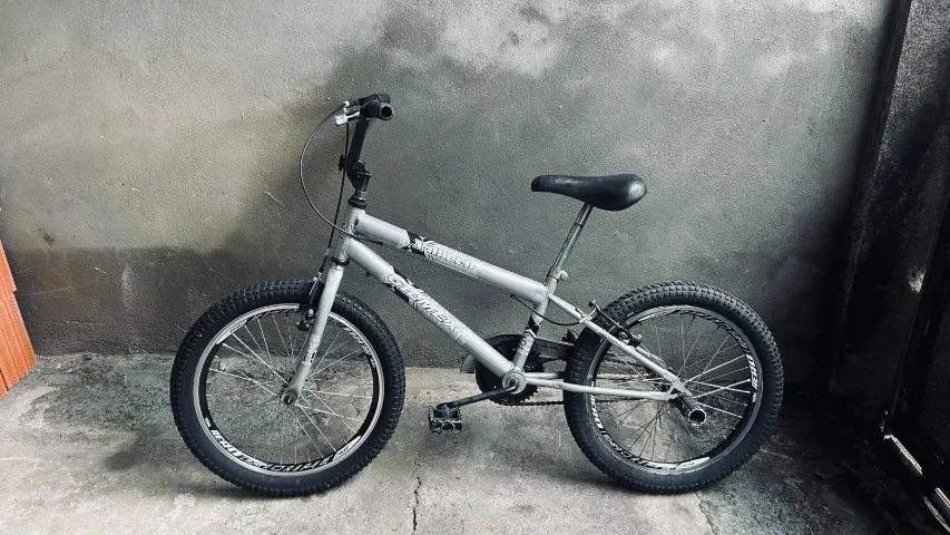 Bicicleta aro16 infantil - Foto 3